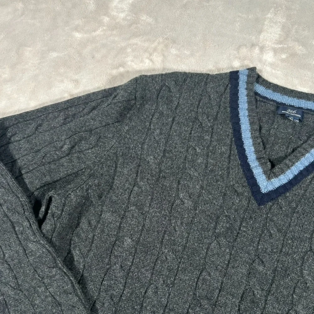 VTG Brooks Brothers 346 V-Neck Sweater Men XL Gray Lambswool Cashmere Cable Knit